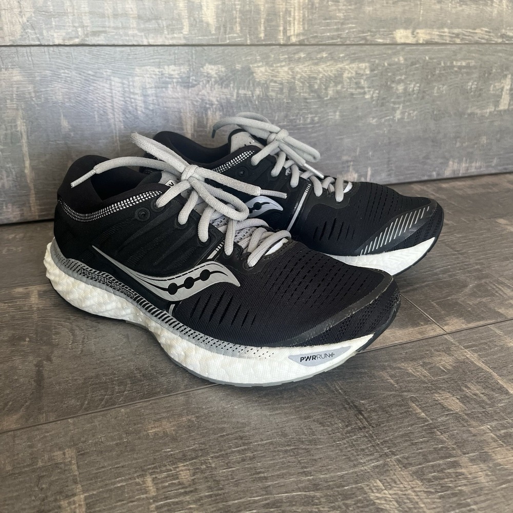 Saucony Hurricane 23 Womens 7.5 Stability Running Walking Shoes Black